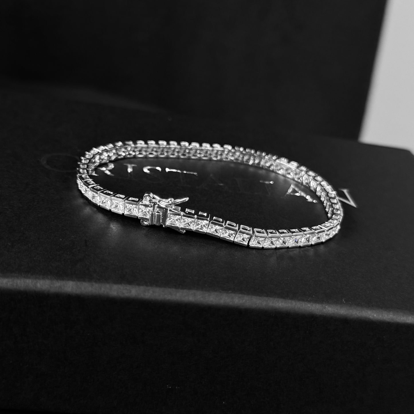 Pulseira Cravejada Quadrada 3mm - Prata 925 Legítima