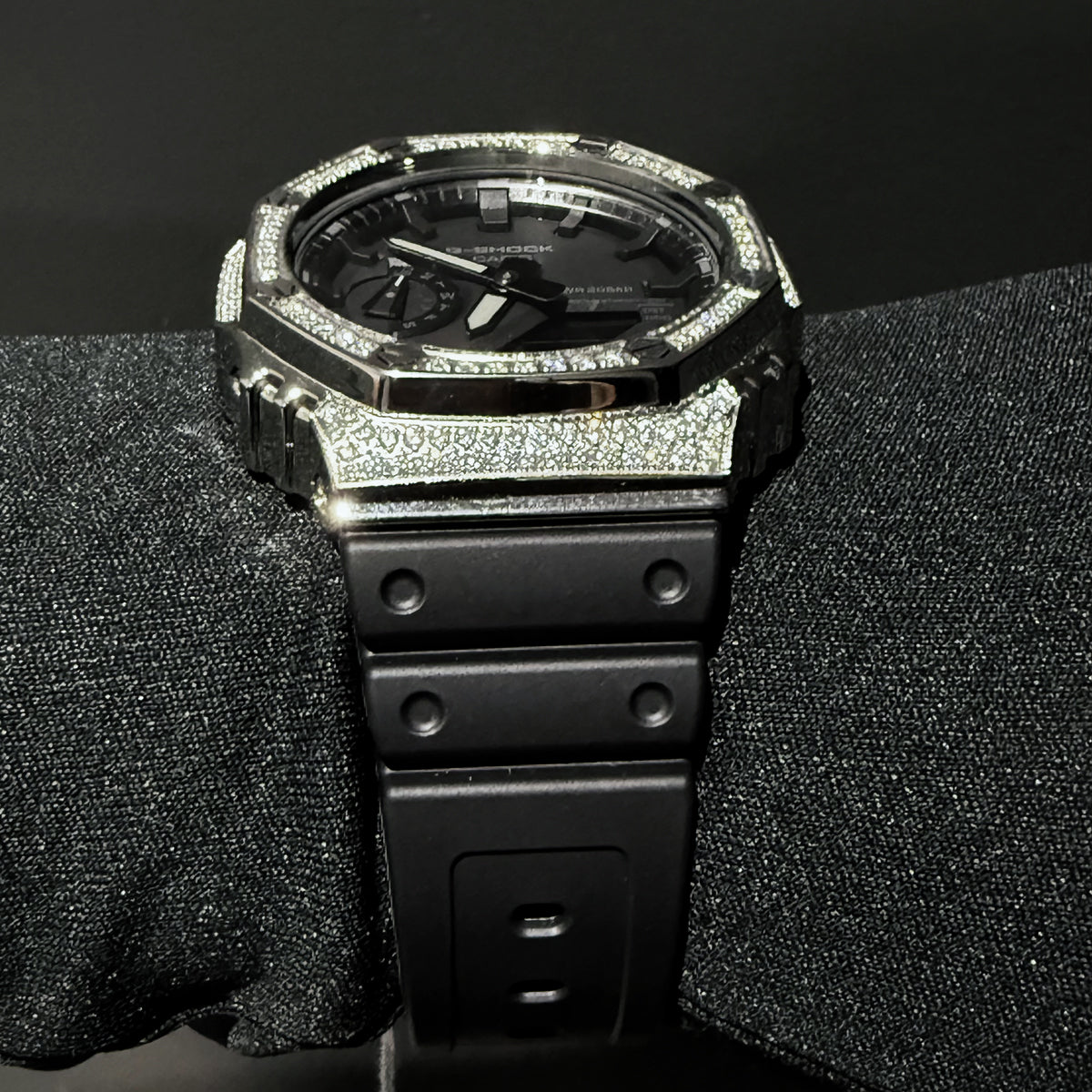 Casioak Cristalian Edition #02 – Bezel Cravejado com Brilhantes VVS
