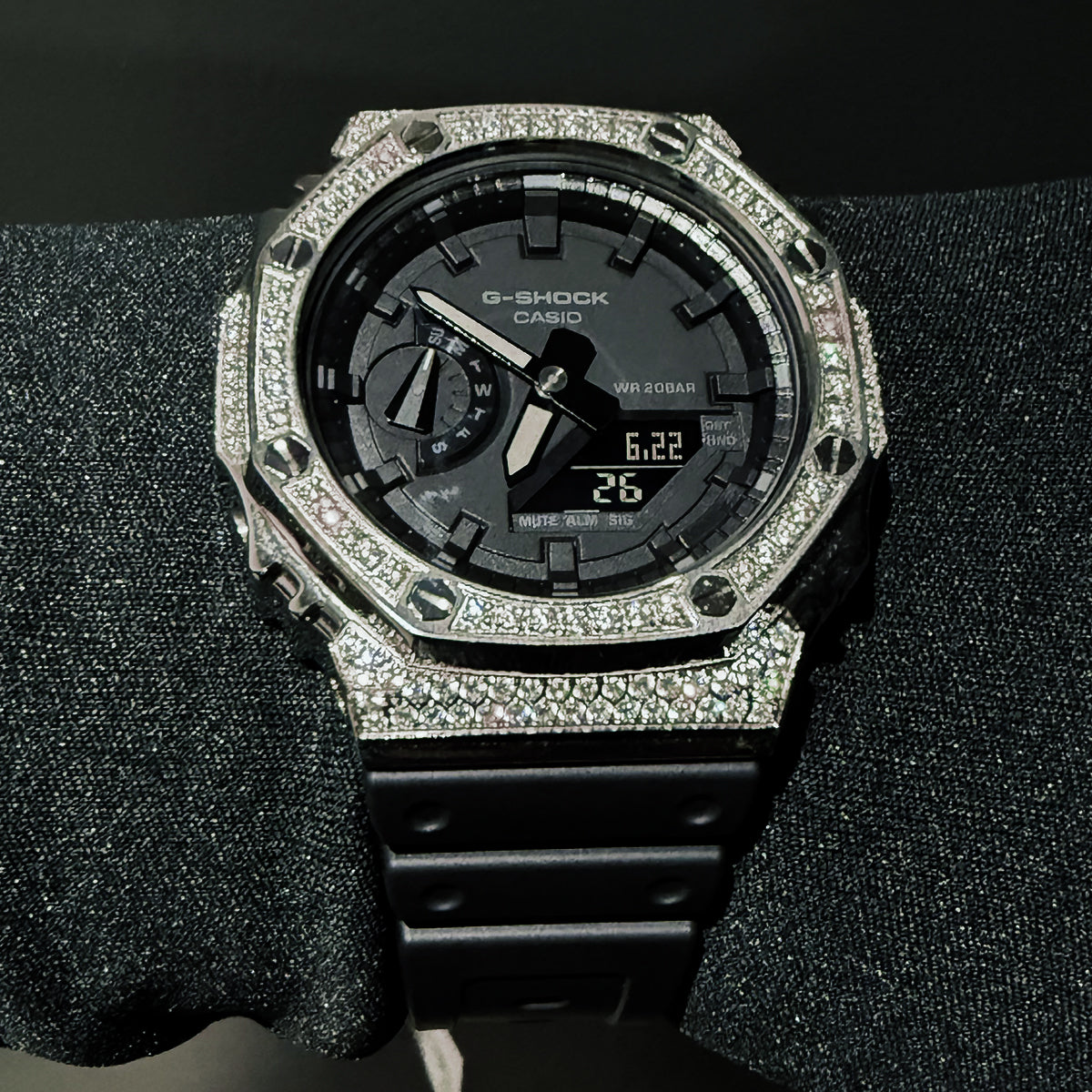 Casioak Cristalian Edition #02 – Bezel Cravejado com Brilhantes VVS