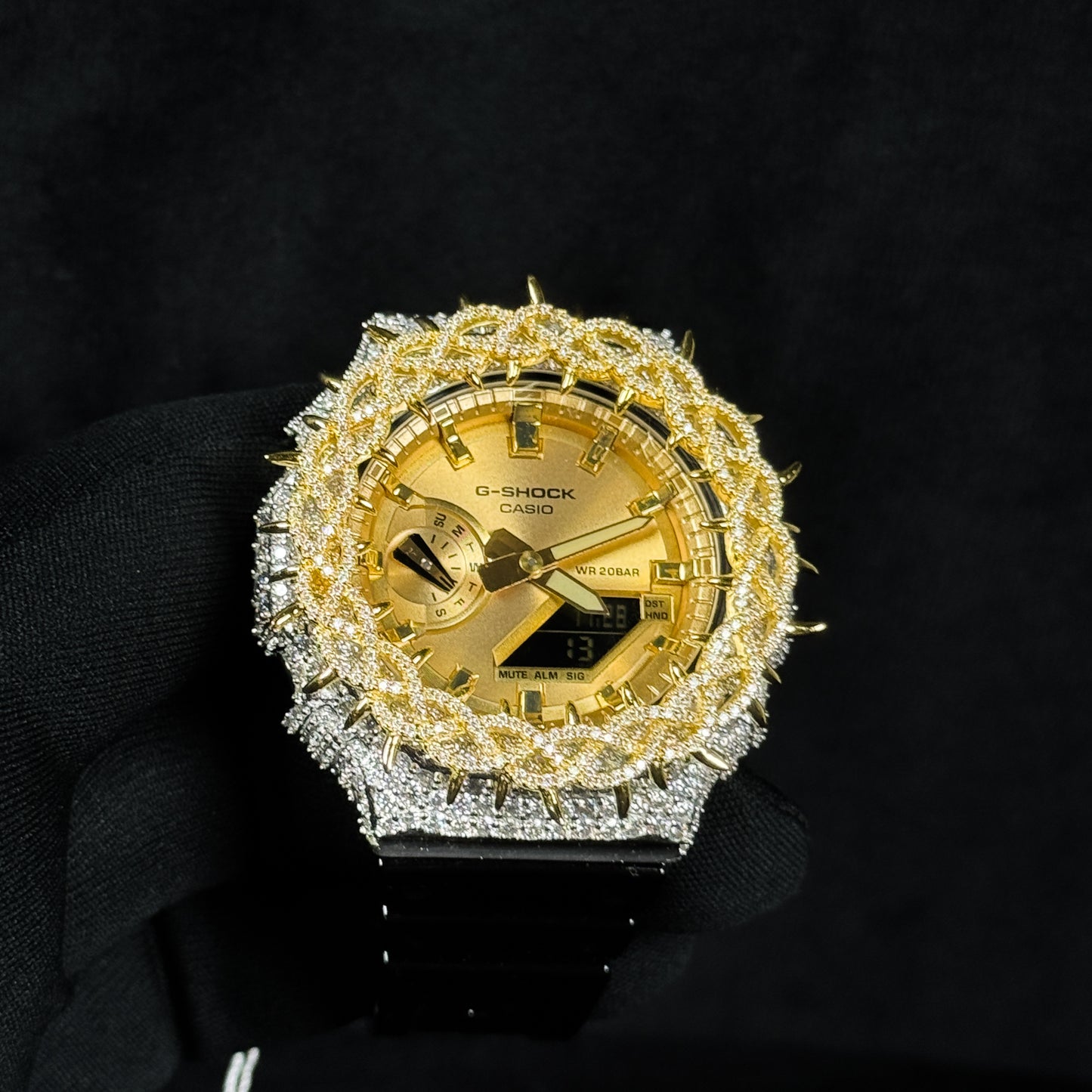 Relógio Cravejado Dourado Prata Legítima "Gold Bless" Brilhantes
