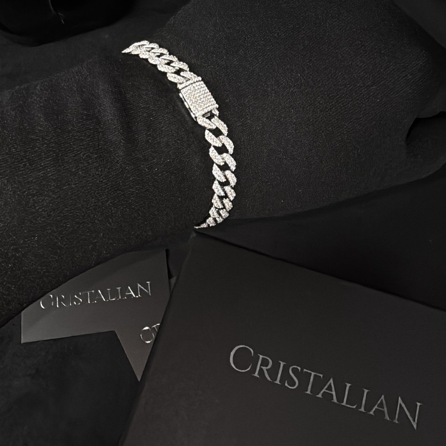 Pulseira Cravejada "YACHT" Elo Cubano 9mm - Prata 925 - Brilhantes Flawless (VVS+)