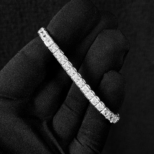 Pulseira Cravejada Quadrada 4mm - Prata 925 Legítima