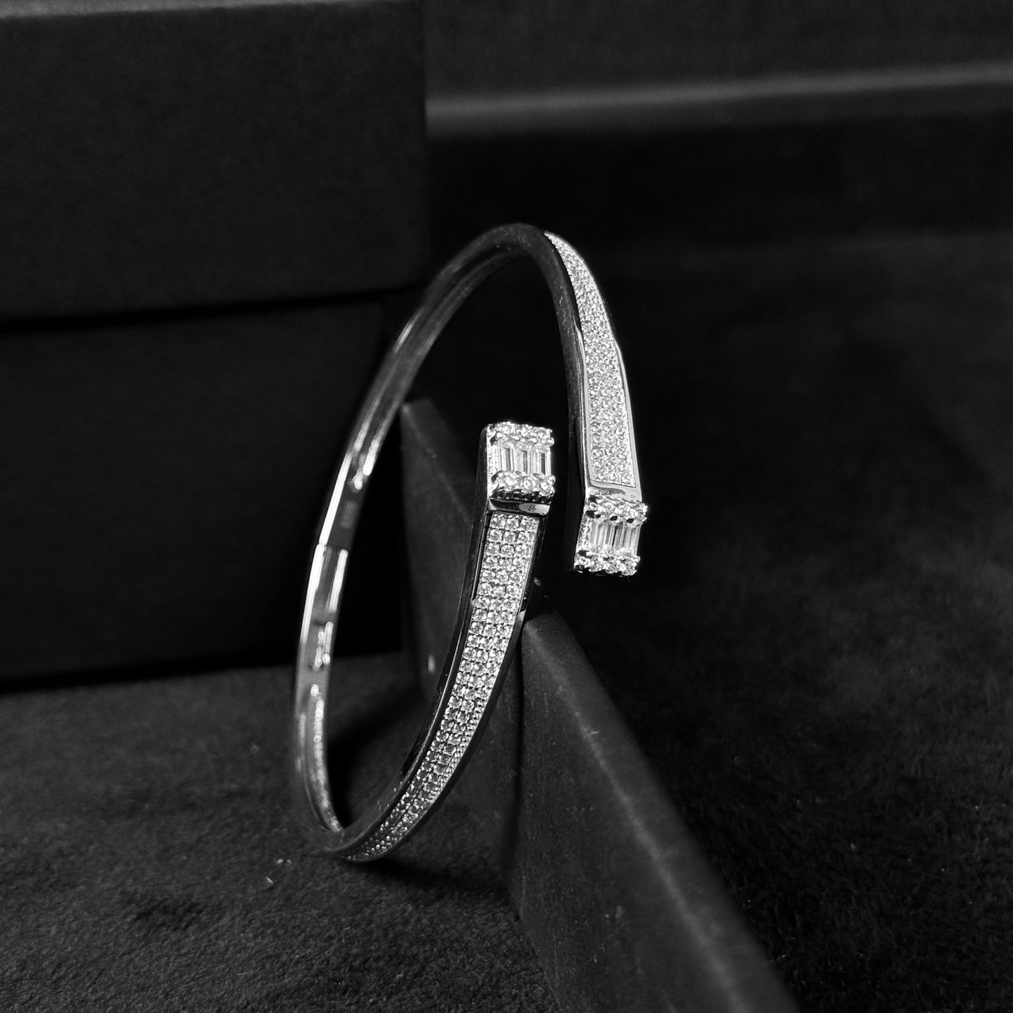 Bracelete Cravejado Prata 925 Brilhante "NIGHT"