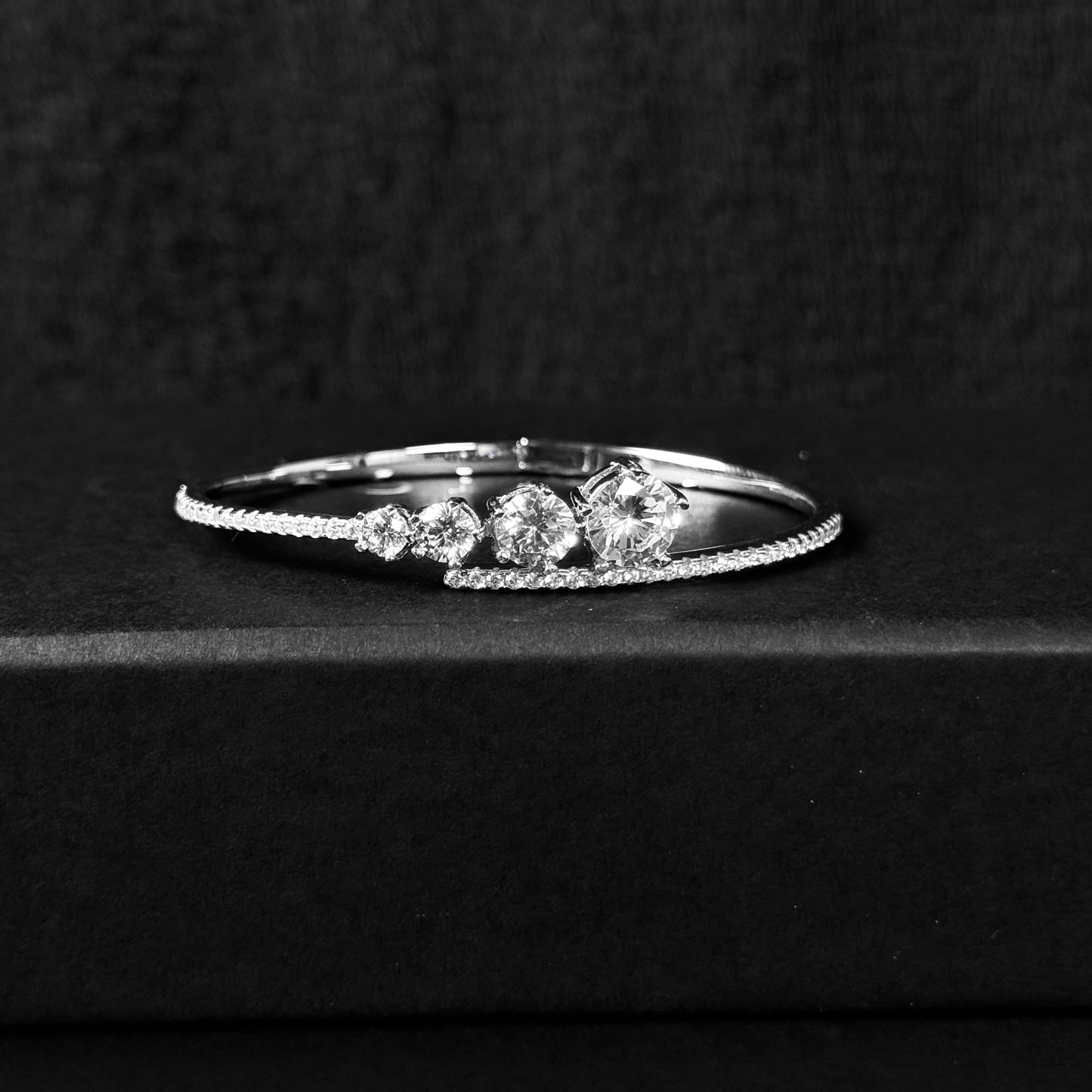 Bracelete Cravejado Prata 925 "STAR"